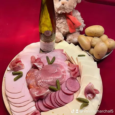 Des Marchous Hébergement de vacances Granges-Aumontzey